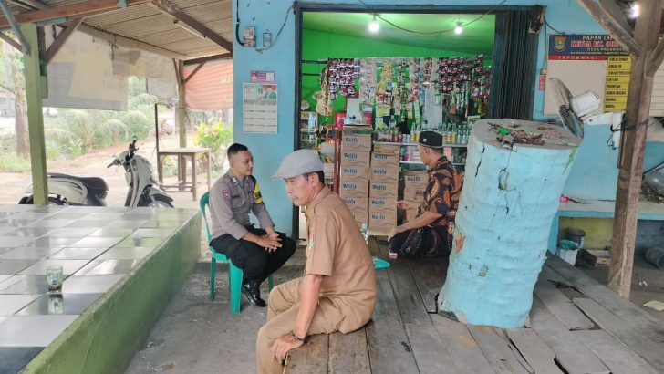 Personel Polsek Pasar Kemis Laksanakan Sambang warga