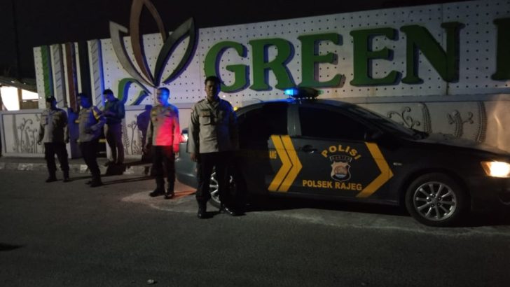 Personil Polsek Rajeg melaksanakan patroli ruti guna cegah guantibmas dipimpin Iptu Sularjo