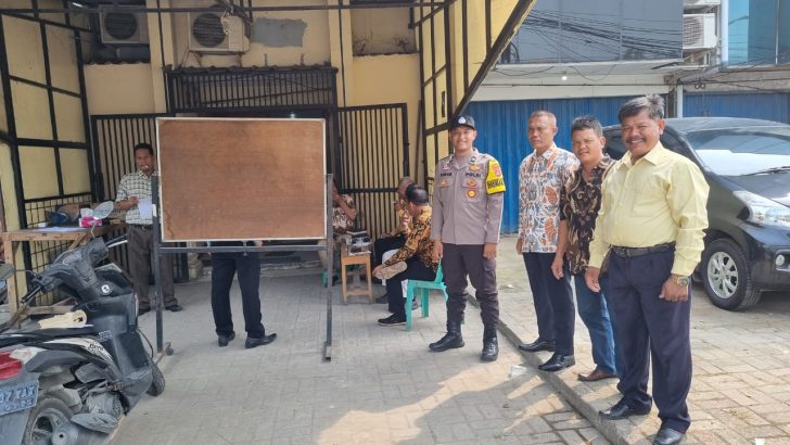 Polsek Pasar Kemis Polresta Tangerang Lakikan Pengamanan Ibadah Minggu Pagi