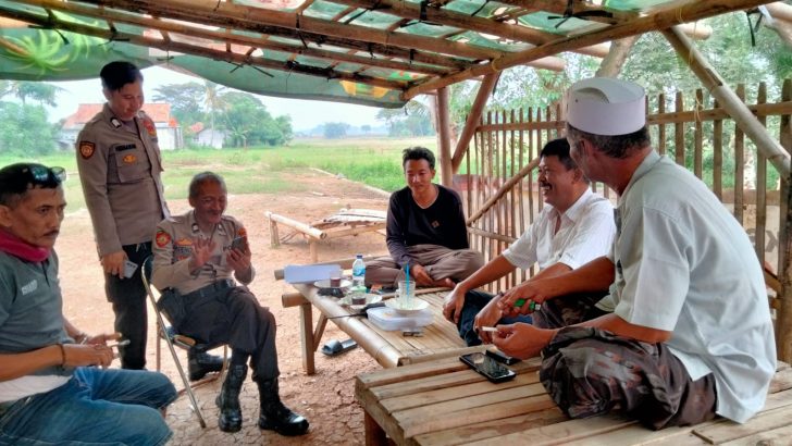 Pastikan wilayah aman dan upaya pencegahan Guantibmas di Wilayah, Polsek Kresek lakukan giat Patroli Sambang Warga
