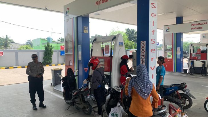 Pastikan lokasi objek vital di wilayah aman, Polsek Kresek lakukan Patroli Mobile di SPBU