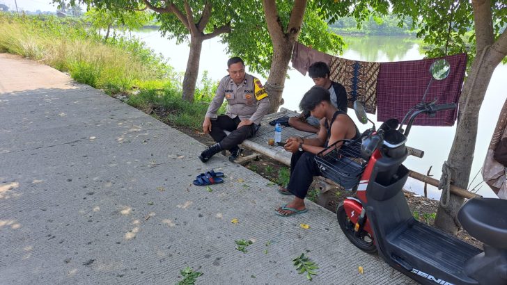 Personil Polsek Mauk Polresta Tangerang Giat Commander Wish Kapolda Banten Yuk Ngopi Wae