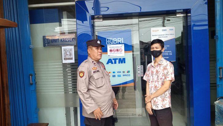 Polsek Kresek laksanakan Patroli Barcode  dan Patroli Mobile antisipasi Gangguan Kamtibmas di wilayah