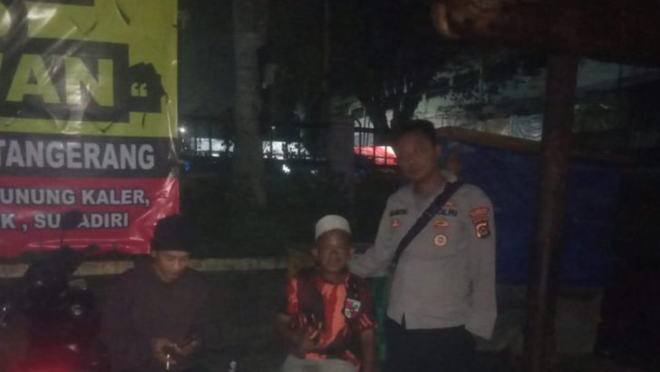 Menjaga Sinergitas dengan masyarakat, Polsek Kresek lakukan Patroli Mobile dan Dialogis