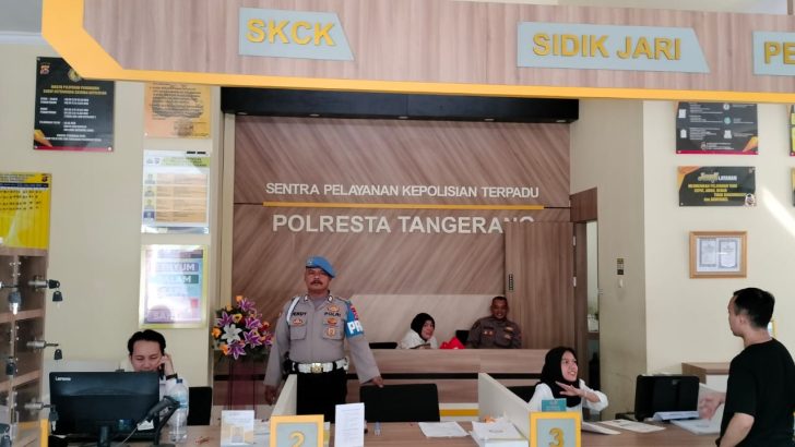 PENGECEKAN PETUGAS SKCK POLRESTA TANGERANG OLEH PIKET SIPROPAM POLRESTA TANGERANG