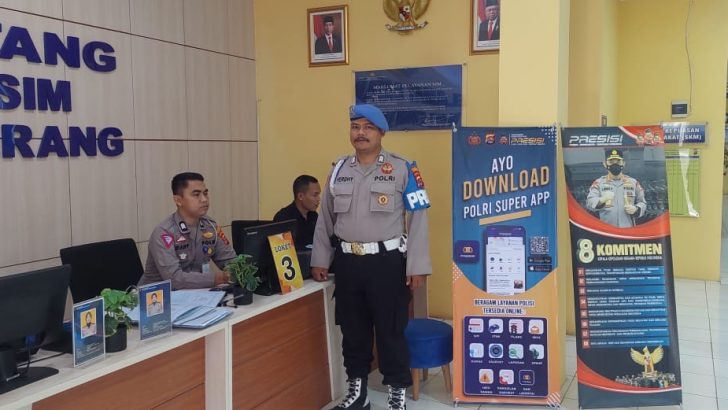 PENGECEKAN PETUGAS SATPAS SIM POLRESTA TANGERANG OLEH PIKET SIPROPAM POLRESTA TANGERANG