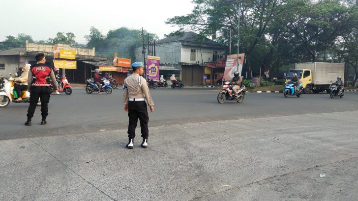 Pelaksanaan strong point gatur lalin dicek oleh Sipropam Polresta Tangerang