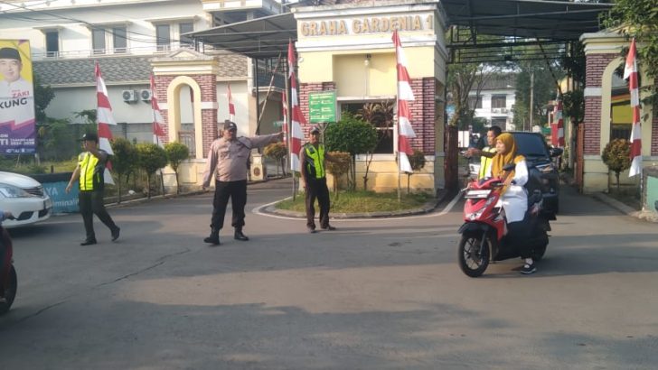 Wujudkan Pelayanan Prima Kepada Masyarakat Polsek Panongan Polresta Tangerang Laksanakan Strong Point Gatur Lalin