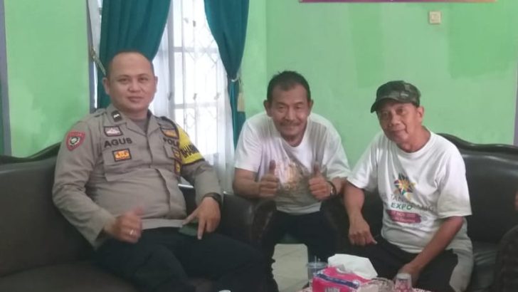 Aipda Ahmad Agus Hafiudin Bhabinkamtibmas Polsek Pasar Kemis Sampaikan Pesan Kamtibmas