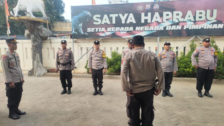 Guna Meningkatkan Kedisiplinan, Personil Polsek Cisoka Melaksanakan Apel Pagi Dipimpin oleh Kapospol Adiyasa.