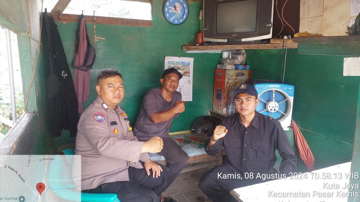 Patroli DDS, Bhabinkamtibmas Polsek Pasar Kemis Sambang Warga Binaan, Sampaikan Pesan Kamtibmas