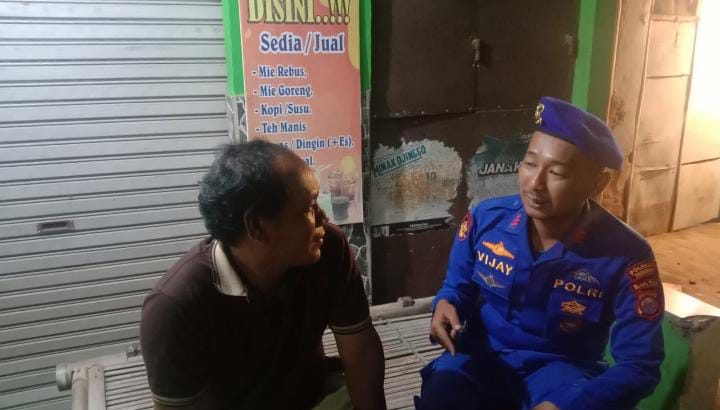 Sampaikan Himbauan Kamtibmas Satpolairud Laksanakan Patroli Barcode di Pulo Cangkir