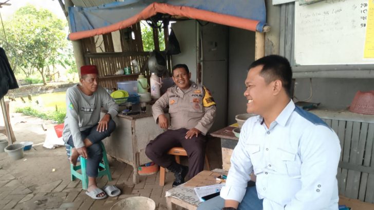 Bripka Kahar Mujiono Angota Polsek Pasar Kemis Polresta Tangerang Laksanakan Patroli Preventif Sambang Warga