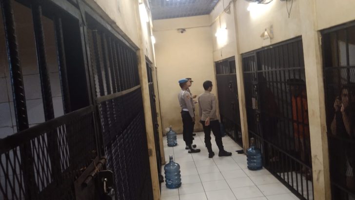 Polresta Tangerang melaksanakan Pengecekan jumlah tahanan di Rutan Polresta Tangerang