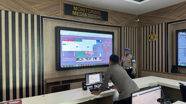 SIPROPAM CEK RUANG COMMAND CENTRE POLRESTA TANGERANG