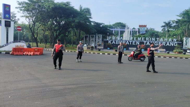 Pelaksanaan strong point gatur lalin dicek oleh Sipropam Polresta Tangerang
