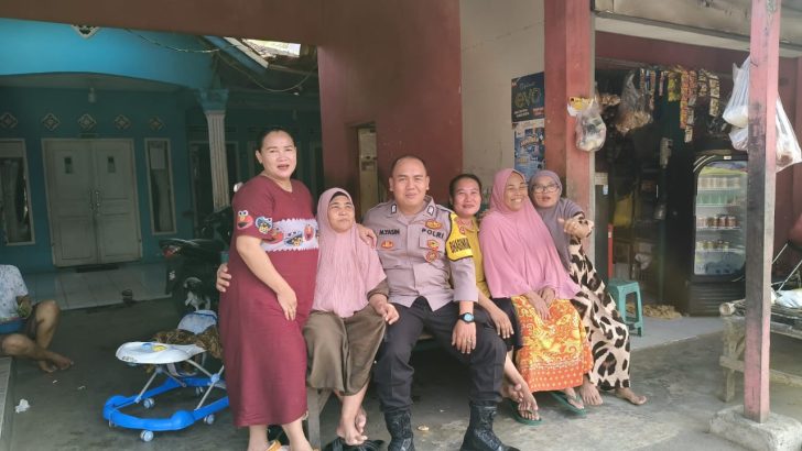 guna terjalin kedekatan polri dengan Tokoh Masyarakat bhabinkamtibmas melaksanakan giat sambang