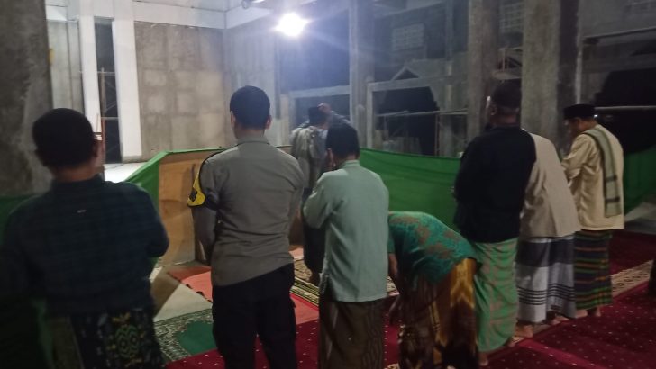 Aipda Robiana SH Laksanakan Kegiatan Sholat Subuh Keliling (Subling)