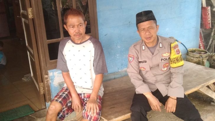 Bhabinkamtibmas Polsek Pasar Kemis Polresta Tangerang Melaksanakan Giat Sambang Ke Warga Kampung Baru