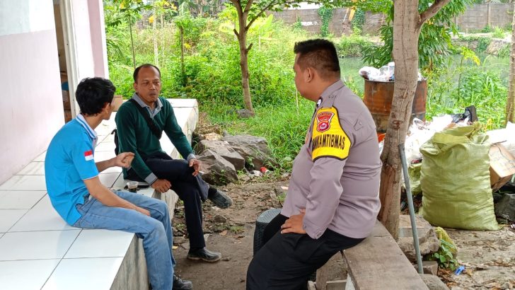 Sambang Warga di Desa Binaan, Upaya Efektif Bhabinkamtibmas Polsek Cisoka Polresta Tangerang Jaga Kamtibmas
