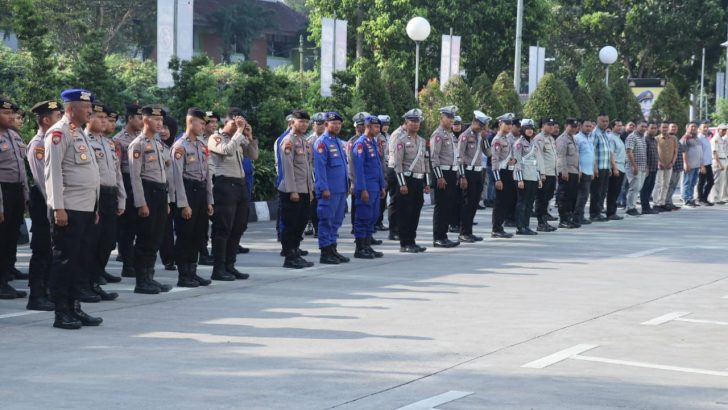 Personil satpolairud melaksanakan apel pagi di Mako Polresta Tangerang
