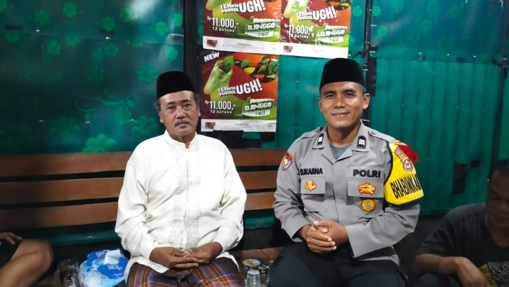 Anggota Polsek Kresek Aiptu Sukarna aktiv kunjungi Tokoh Agama dalam rangka giat rukun Ulama Umaro di Desa Patrasana