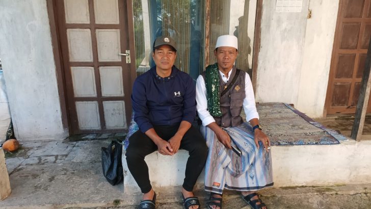 Aipda Sukarna kunjungi Tokoh Agama di Desa Kresek dalam rangka giat rukun Ulama Umaro