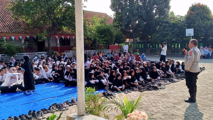 Melalui Penyuluhan Kanit Binmas Berharap Murid SDN 1 Gelam Jaya Terhindar Dari Penyalahgunaan Narkoba
