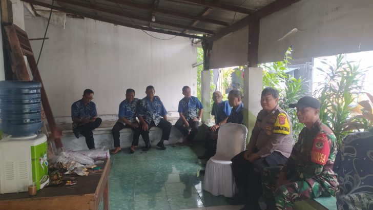 TNI-Polri Bersinergi, Bhabinkamtibmas Dan Babinsa Wujudkan Kamtibmas Kondusif