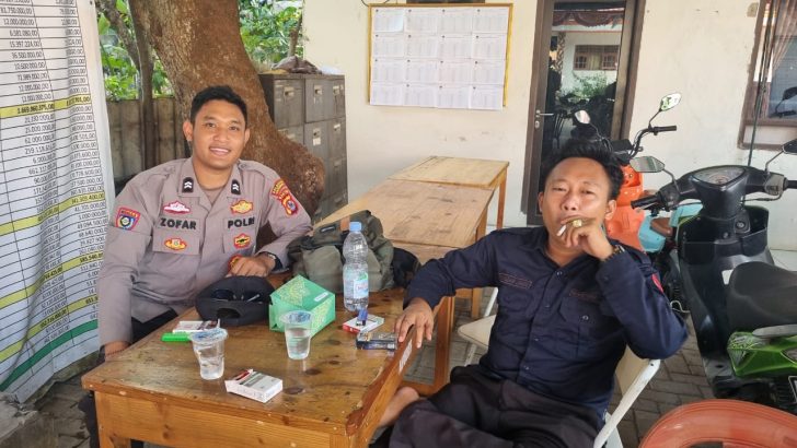 Sinergritas Polri Dengan Perangkat Desa, Bhabinkamtibmas Sambang Ke Kantor Desa