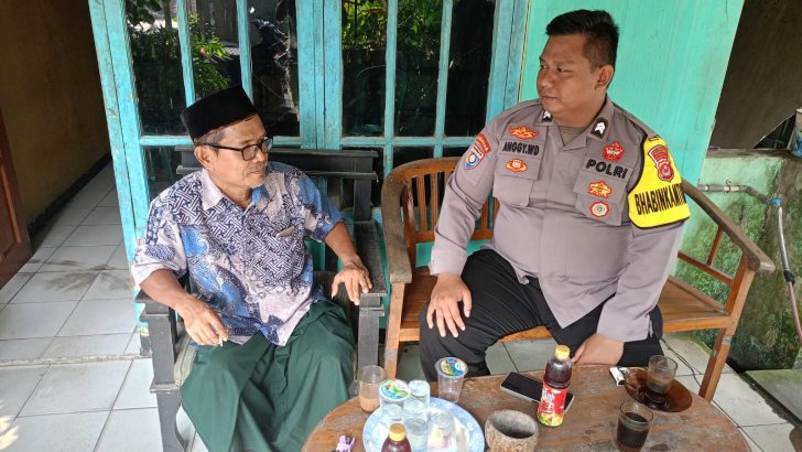 Bhabinkamtibmas Polsek Cisoka Polresta Tangerang Menggelar Giat Sambang DDS Sekaligus Memberikan Pesan Pesan Kamtibmas