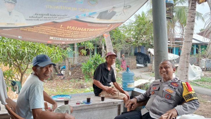 Mempererat Sinergitas dengan para Sesepuh, Aipda Bambang kunjungi Tokoh Masyarakat di Desa Pasirampo