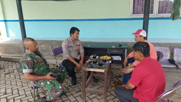 Untuk Menjaga Situasi Yang Aman Dan Kondusif, Bhabinkamtibmas Polsek Cisoka Terus menerus Lakukan Sambang
