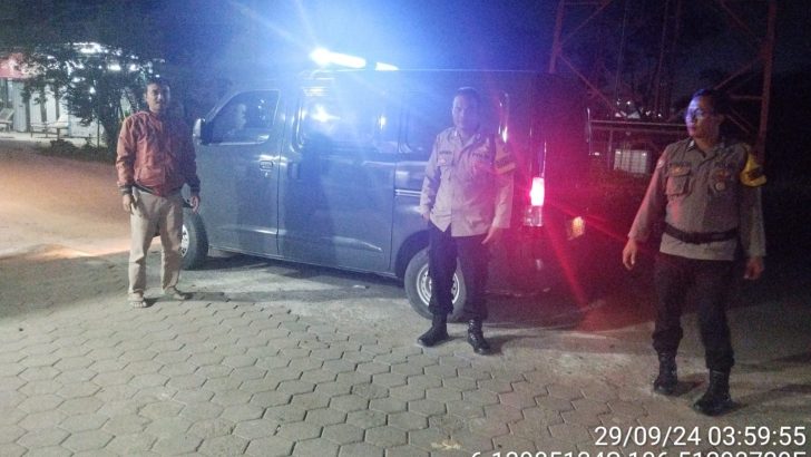 Patroli mobile polsek rajeg pada malam hari antisipasi gangguan kamtibmas