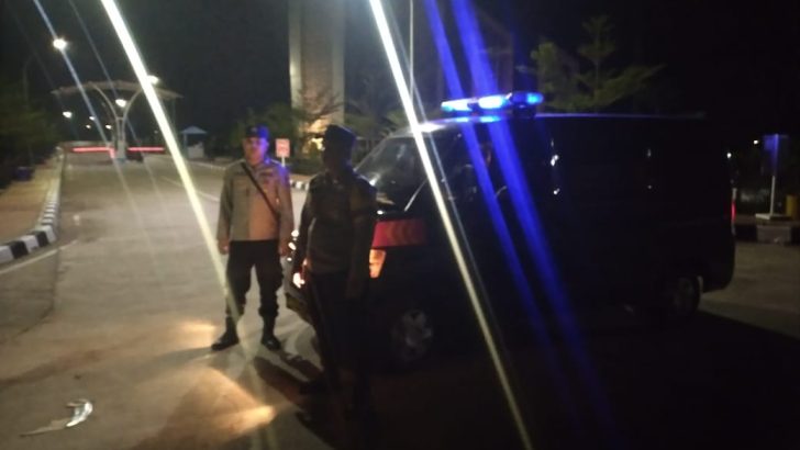 Personil Polsek Mauk Polresta Tangerang Polda Banten Melaksanakan Patroli Malam Hari Antisipasi 3C