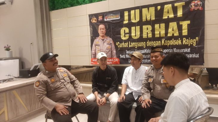 Bhabinkamtibmas Polsek Rajeg berikan Pesan Kamtibmas ke Warganya.