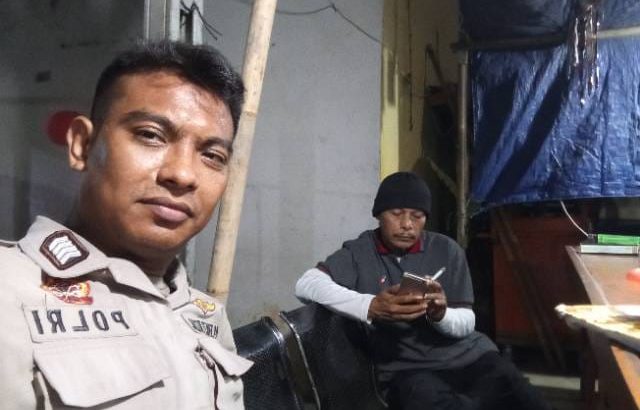 Kesigapan Polisi RW Polsek Kresek dalam segala permasalahan diwilayah, Bripka M. Fauzi R kunjungi warga di DesaKedung