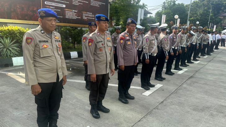 Personel Satpolairud Mengikuti Kegiatan Apel Pagi di Mako Polresta Tangerang, Senin (30/09/2024)