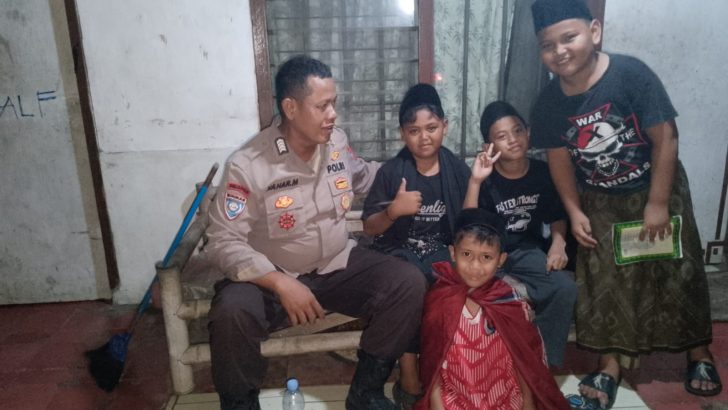 Sambang preemtif dan preventif Upaya bhabinkamtibmas dalam menjaga kondusifitas desa binaan