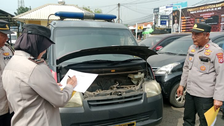 Anggota Polsek Pasar Kemis Apel Pagi di Lanjutkan Pemeriksaan Kendaraan Dinas