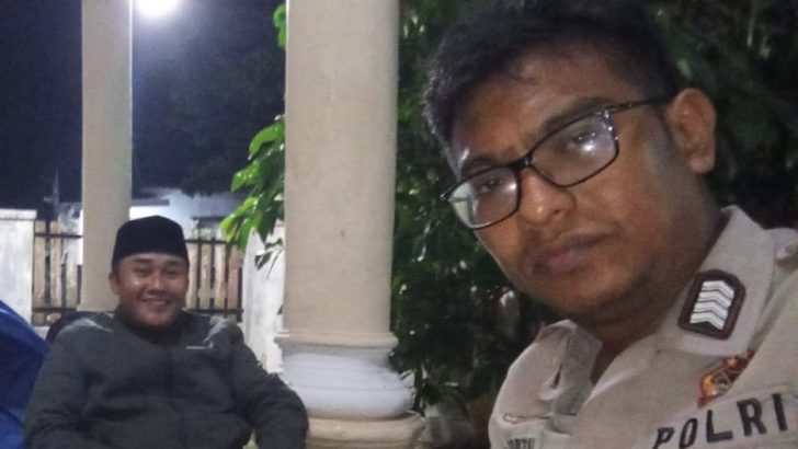 Tokoh Masyarakat di Desa Rancagede kerap dikunjungi Bripka Rijal guna menjalin Tali Silaturahmi dengan para Sesepuh.