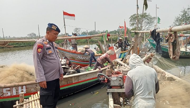 Personel Satpolairud Melaksanakan Cooling System Menjelang Pilkada Serentak 2024.