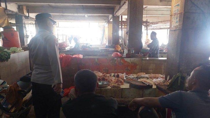 Personil Satbinmas Polresta Tangerang Sambangi Pasar Tradisional Antisipasi Peredaran Uang Palsu