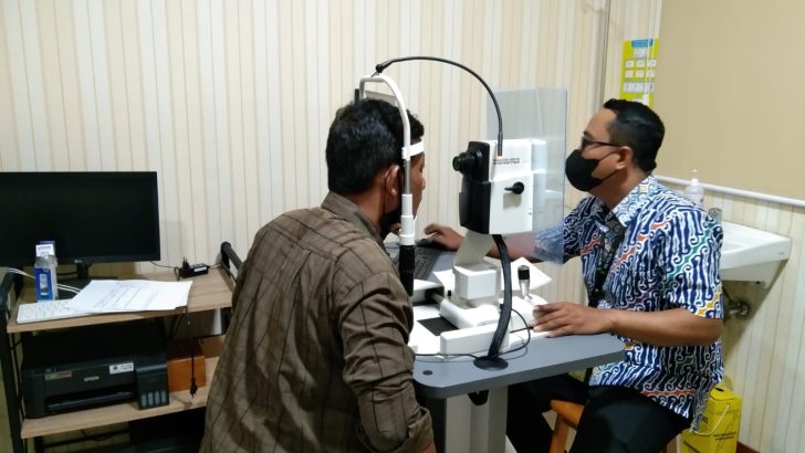 Klinik Bhayangkara Polresta Tangerang Melaksanakan Pelayanan Rujukan Bagi Anggota Polri Yang Ingin Di Rujuk Kerumah Sakit Sekaligus Mengantar Anggota Yang Cek-Up Kesehatanya