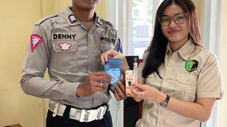 Pelayanan Kesehatan Kepada Anggota Serta Masyarakat Yang Berobat Di Klinik Bhyangkara Polresta Tangerang
