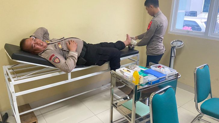 Pelayanan Kesehatan Kepada Anggota Serta Masyarakat Yang Berobat Di Klinik Bhyangkara Polresta Tangerang