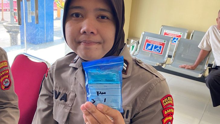 Pemeriksaan Kesehatan Sekaligus Pemberian Vitamin Dan Obat Terhadap Anggota Polresta Tangerang Dalam Rangka OMP 2024.