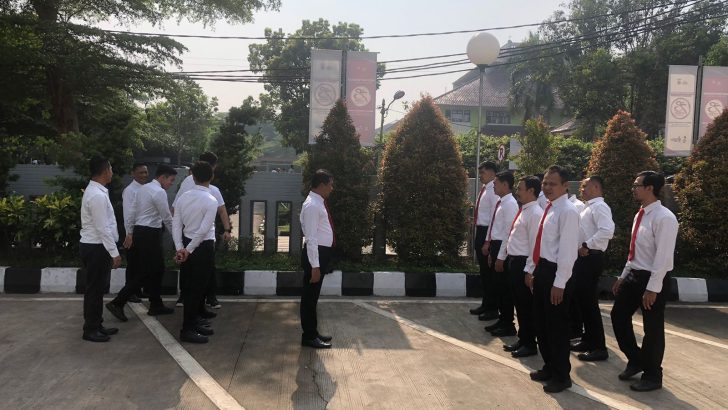 KBO Berikan Arahan Kedisiplinan Usai Apel Pagi di Polresta Tangerang