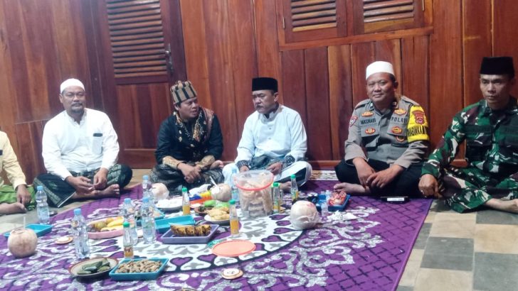 Bhabinkamtibmas Aiptu Mashabi Hadiri Peringatan Maulid Nabi Muhammad SAW di wilayah Binaan