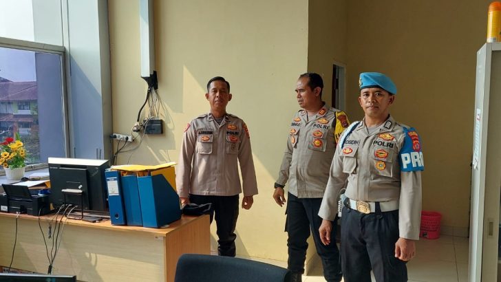 RUANG SIWAS POLRESTA TANGERANG DICEK OLEH SIPROPAM